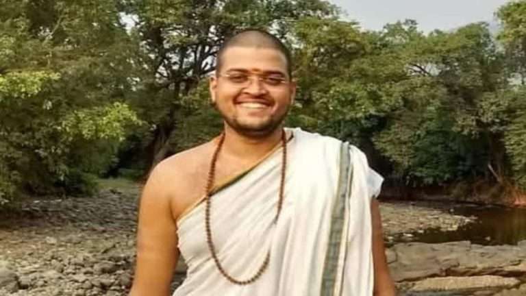 भोंदू बाबा ऋषीकेश वैद्यला अटक