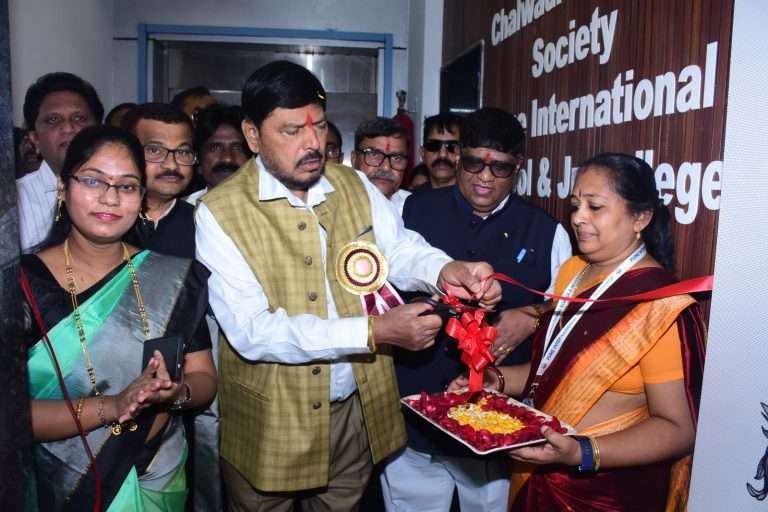 ‘पुणे इंटरनॅशनल स्कूल अँड ज्युनियर कॉलेज’च्या नवीन कार्यालयाचे उदघाटन