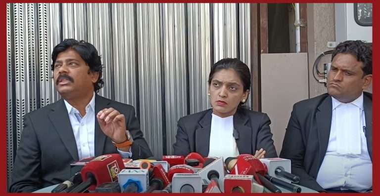 पुण्यात एका पत्रकाराने का केले लॉजमधील अश्लीलतेचे चित्रीकरण? रुपाली पाटलांनी केला मोठा दावा:पत्रकाराचे म्हणणे हे सारे आरोप खोटे