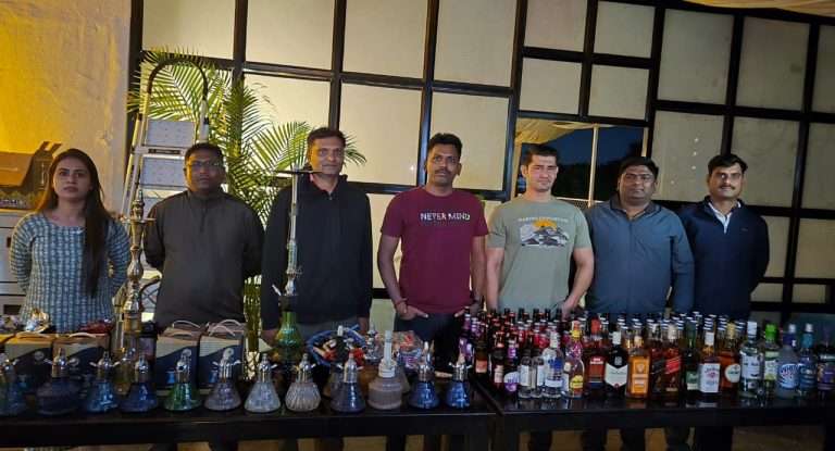 विमाननगर मधील हुक्का पार्लरवर छापा