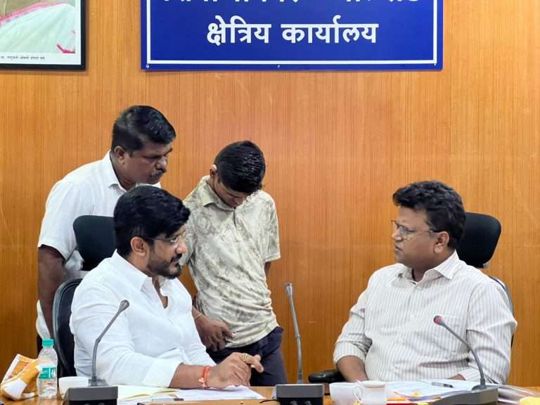 आमदार शिरोळे महापालिका आयुक्तांना, म्हणाले, महत्त्वाच्या प्रकल्पांना द्या गती, वाहतूक कोंडी सुटेल यासाठी करा प्रयत्न