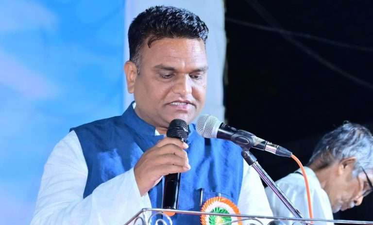 आरक्षण उपवर्गीकरणाचा हट्ट मातंग नेत्यांनी सोडावा