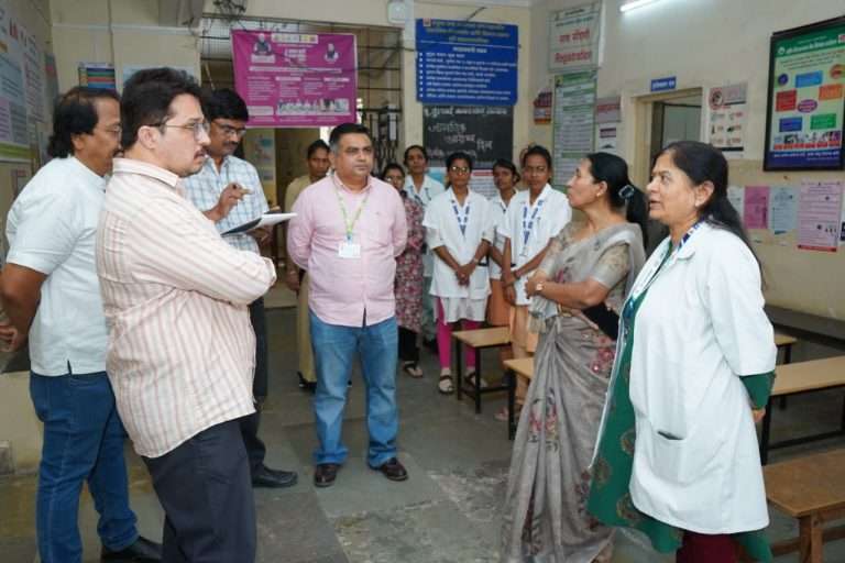 केळेवाडी येथील कै. सुंदराबाई गणपत राऊत दवाखान्यात डायलेसीस केंद्र व प्रसूतिगृह सुरू करण्याची नगरसेवक हर्षवर्धन मानकर यांची मागणी