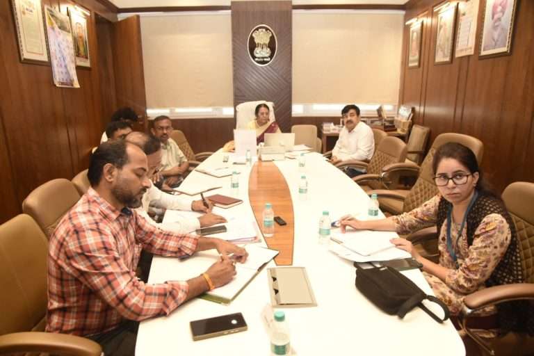 “पुणे जिल्ह्यातील पिंपळगाव जोग कालवा फुटीप्रकरणी नुकसानग्रस्त शेतकऱ्यांना तातडीने मदत द्या…”