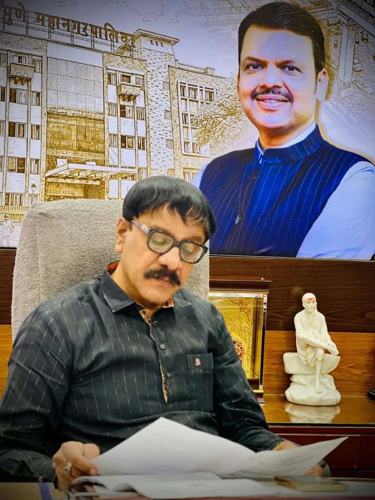 शिक्षण समितीच्या मार्फत आकांक्षा फाउंडेशनचा प्रस्ताव सादर करण्याच्या भिमालेंच्या सूचना