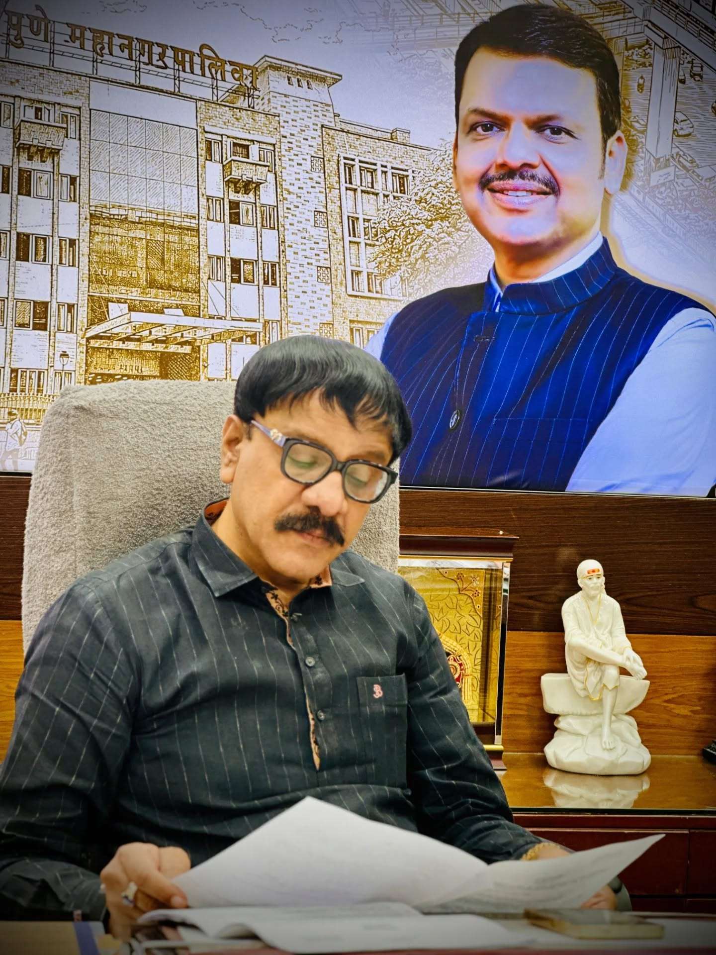 शिक्षण समितीच्या मार्फत आकांक्षा फाउंडेशनचा प्रस्ताव सादर करण्याच्या भिमालेंच्या सूचना