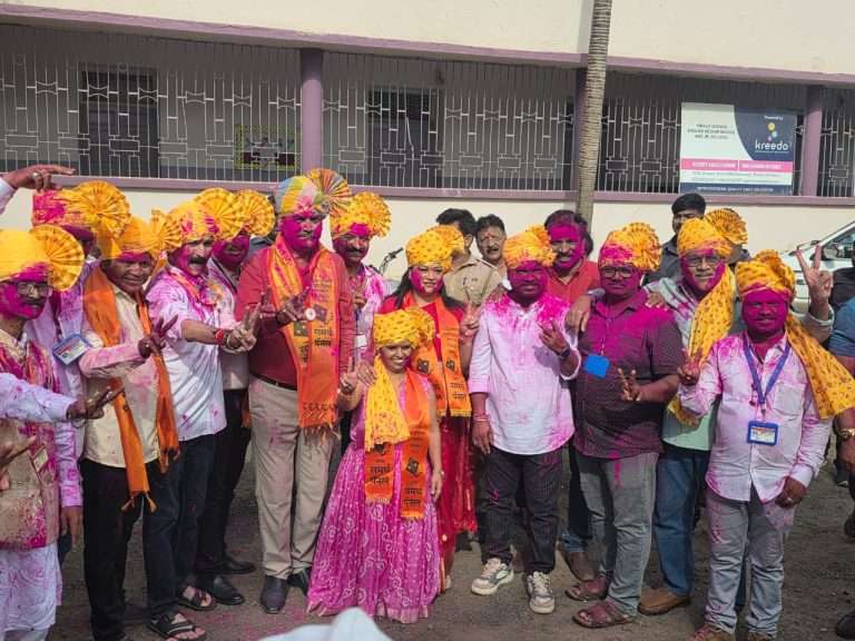 मराठी चित्रपट महामंडळाच्या निवडणुकीत समर्थ पॅनेलचा दणदणीत विजय