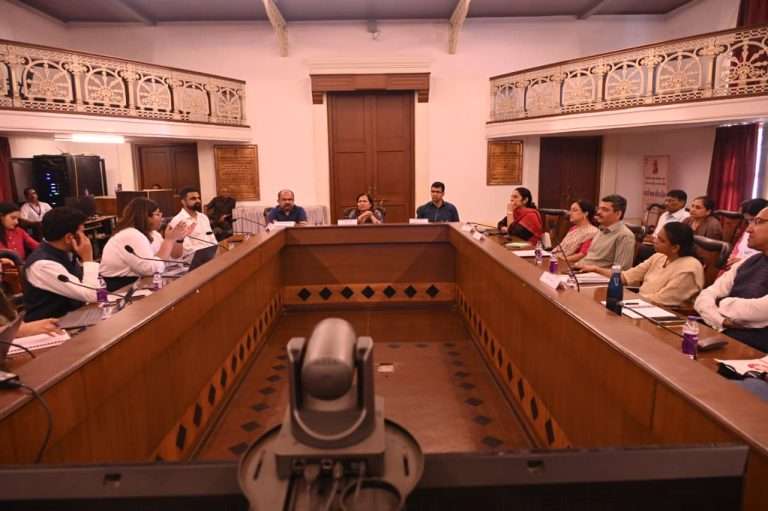 पुणे ग्रोथ हब प्रकल्पांचा आढावा घेण्यासाठी समिती बैठक संपन्न