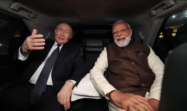 पुतिन म्हणाले- अमेरिकेने मोदींवर दबाव टाकणे व्यर्थ:भारत महान देश आणि आमचा सहयोगी,भारतावर दबाव टाकणे आंतरराष्ट्रीय संबंधांसाठी हानिकारक